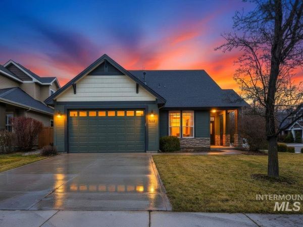 2222 E Lattice Dr, Meridian, ID 83642