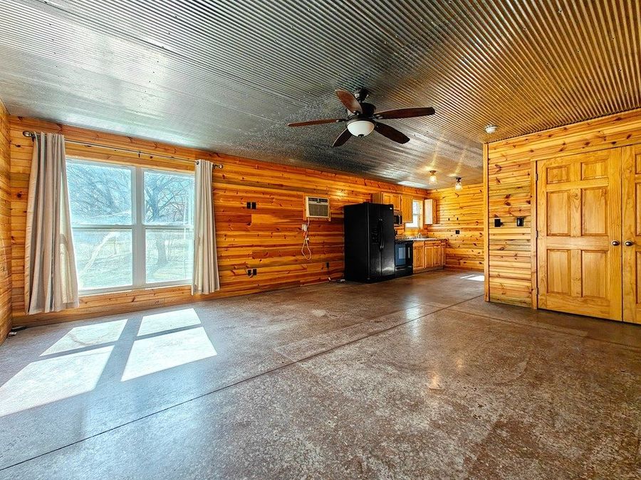 Property Image 46