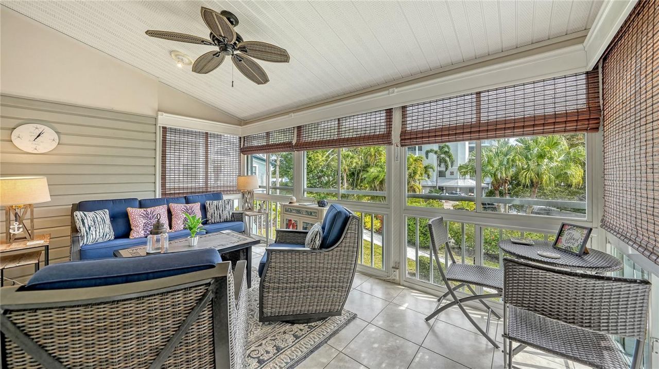 1350 Siesta Bayside Drive, Unit 1350B, Sarasota, FL 34242 Photo
