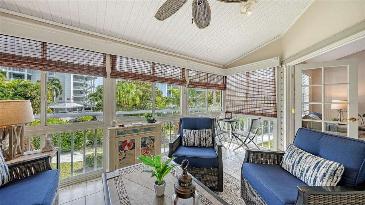 1350 Siesta Bayside Drive, Unit 1350B, Sarasota, FL 34242 Photo