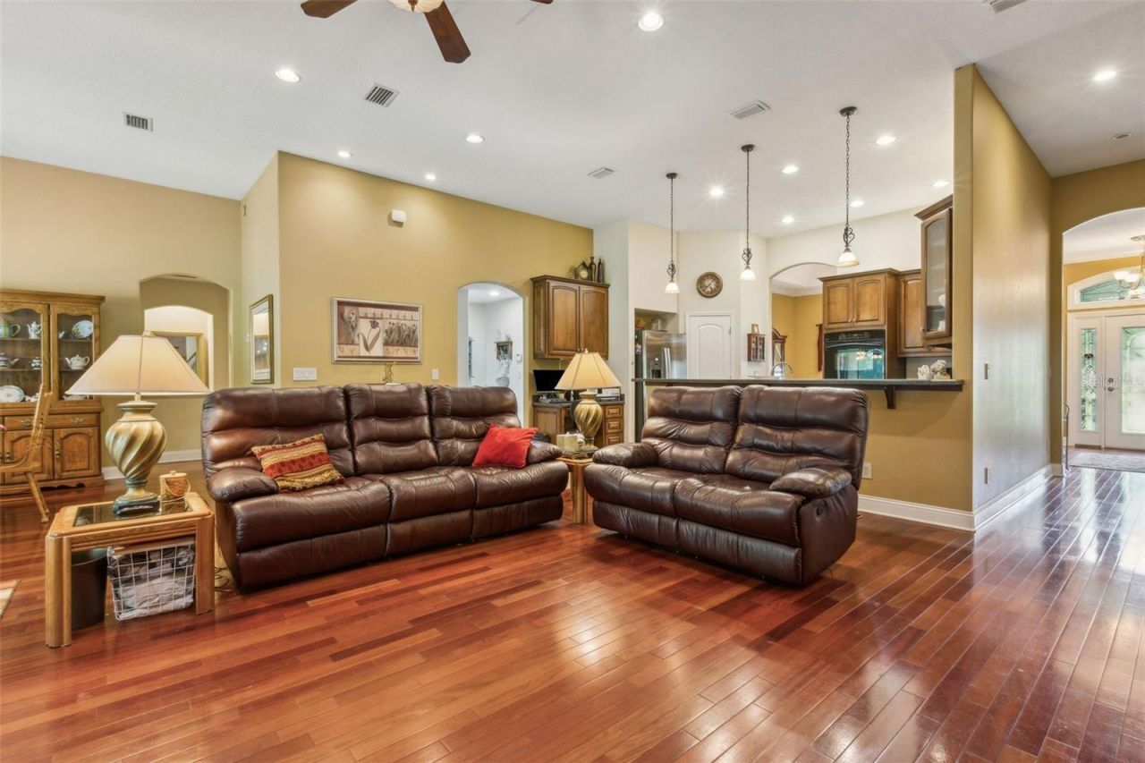 166 Mount Royal Avenue, Crescent City, FL 32112 Photo