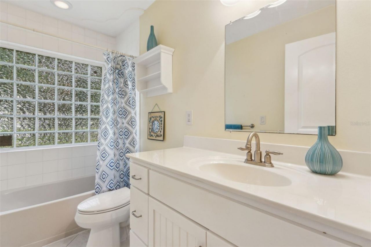 166 Mount Royal Avenue, Crescent City, FL 32112 Photo