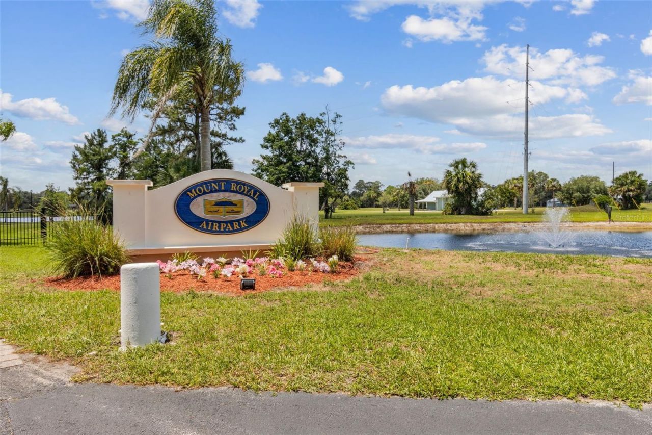 166 Mount Royal Avenue, Crescent City, FL 32112 Photo