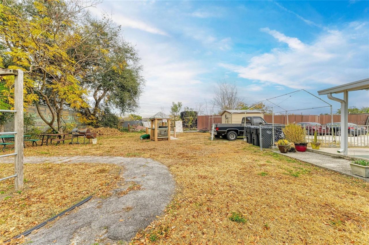 1205 44th Avenue E, Bradenton, FL 34203 Photo