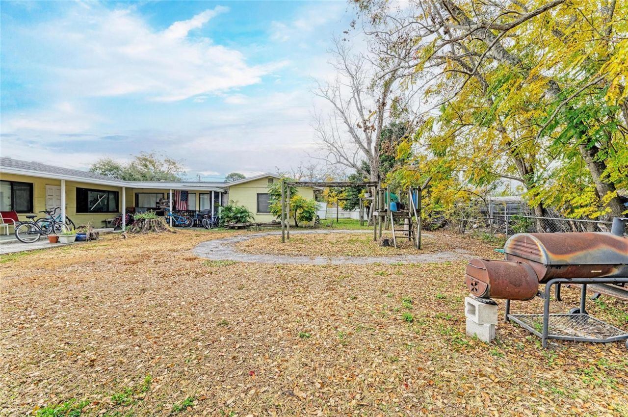 1205 44th Avenue E, Bradenton, FL 34203 Photo