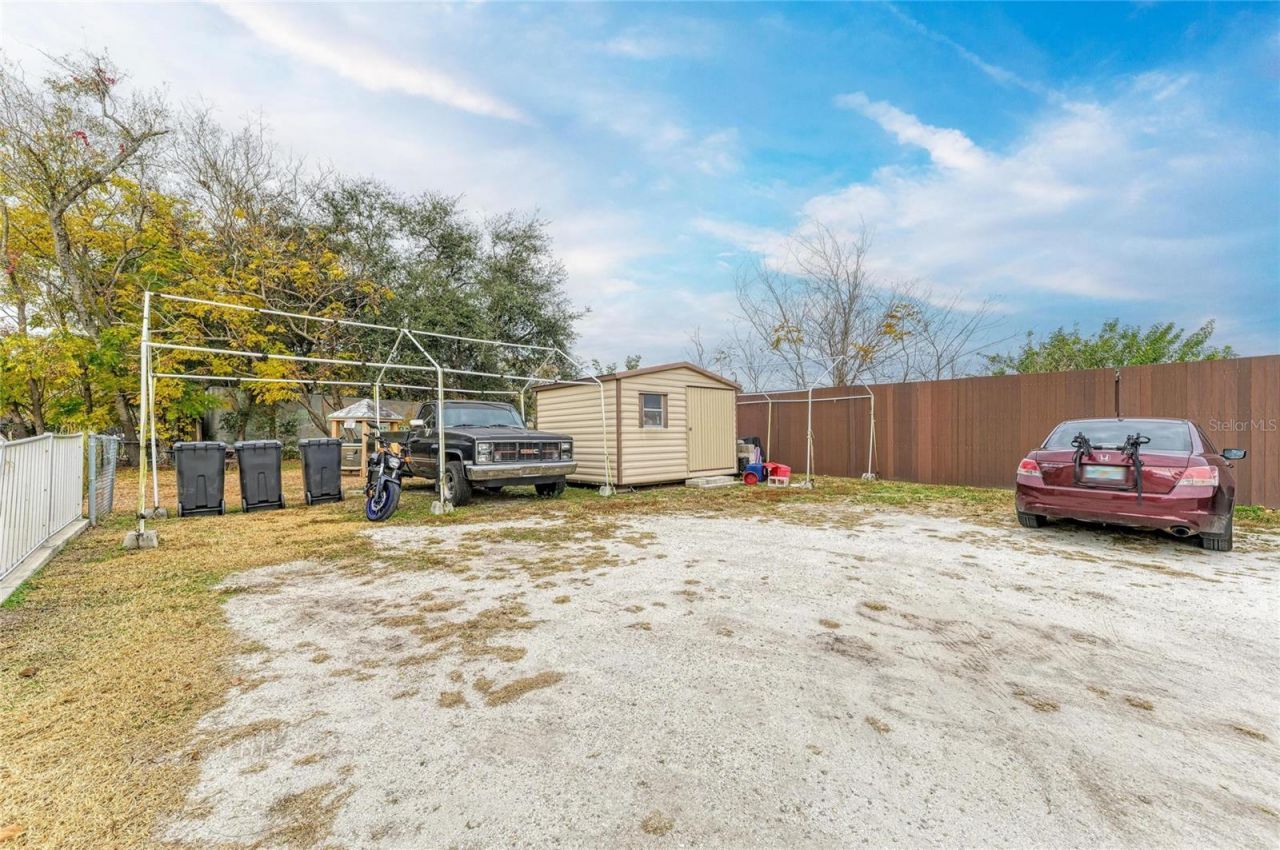 1205 44th Avenue E, Bradenton, FL 34203 Photo