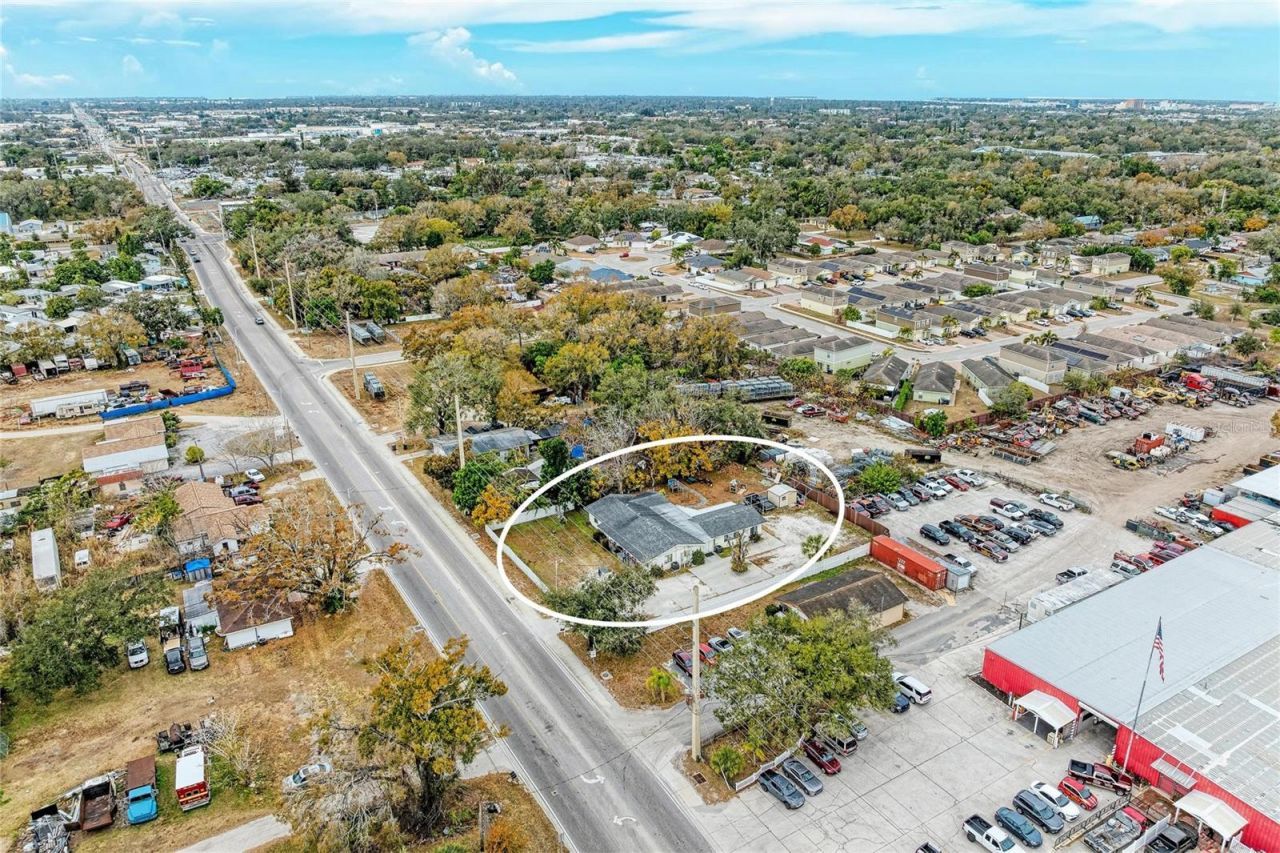 1205 44th Avenue E, Bradenton, FL 34203 Photo