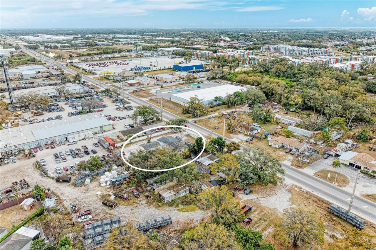 1205 44th Avenue E, Bradenton, FL 34203 Photo