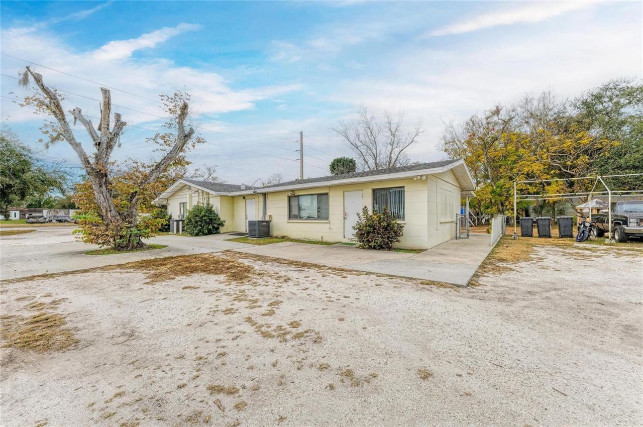 1205 44th Avenue E, Bradenton, FL 34203 Photo