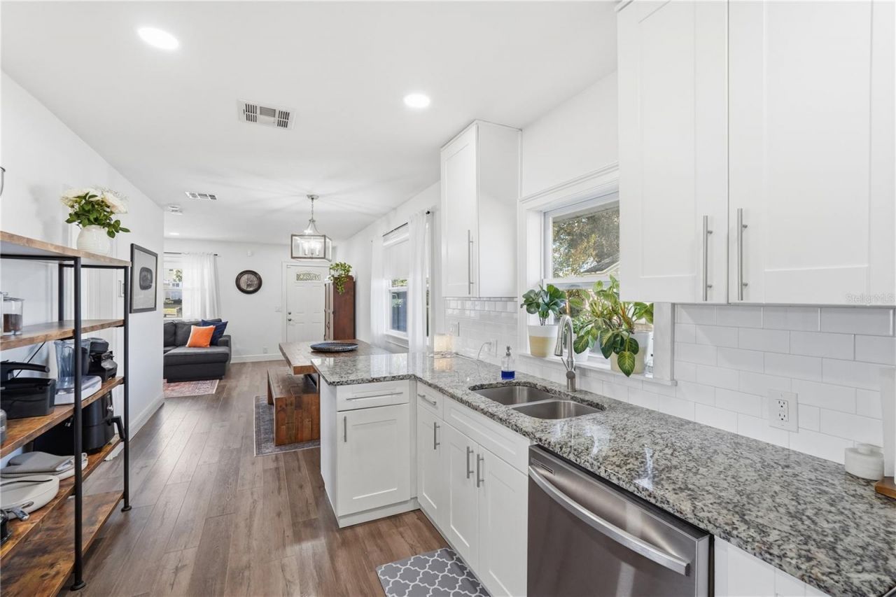 4339 58th Avenue N, Saint Petersburg, FL 33714 Photo