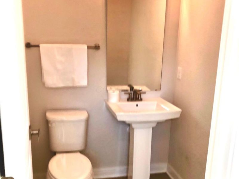 201 Via Veneto, Delaware, OH 43015 Photo 11