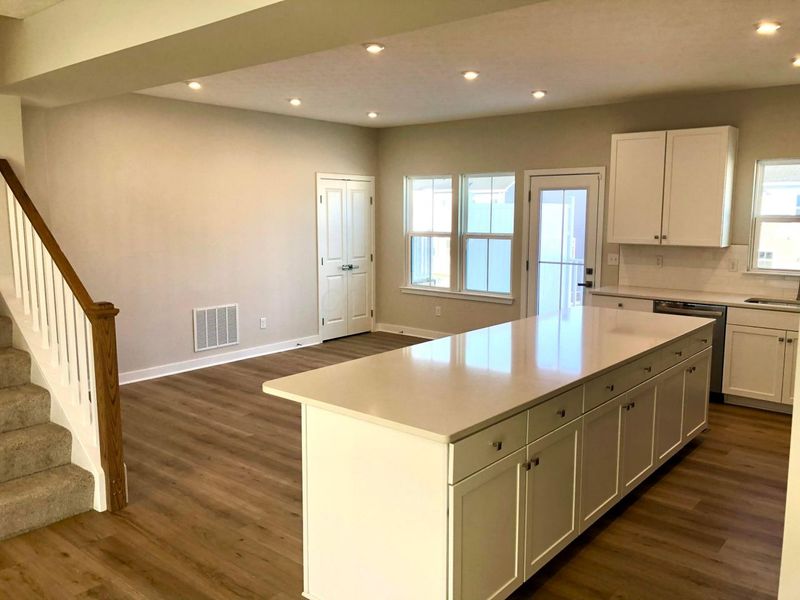 201 Via Veneto, Delaware, OH 43015 Photo 13