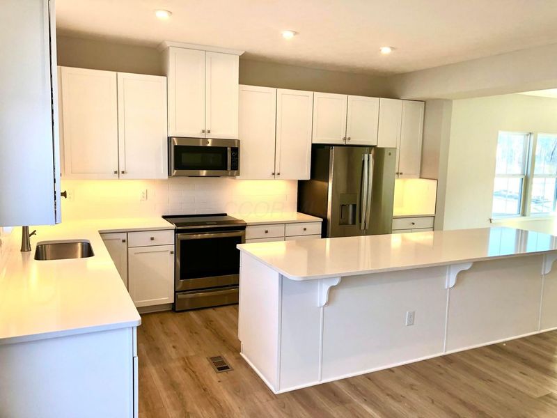 201 Via Veneto, Delaware, OH 43015 Photo 17