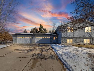 15165 Ellen Circle SE, Prior Lake, MN 55372