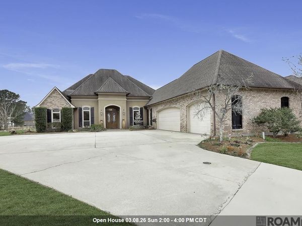 6919 Lagoon Ct, Greenwell Springs, LA 70739