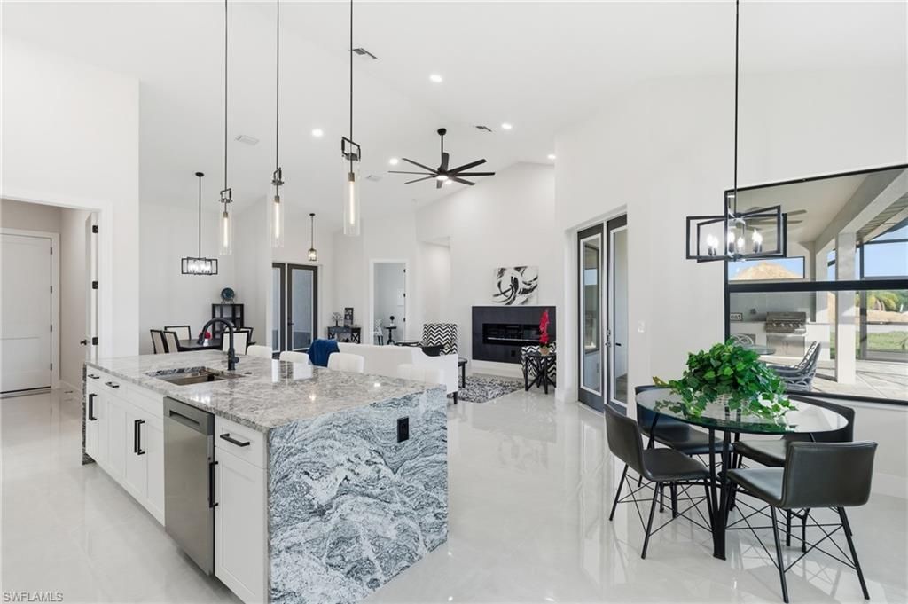 2000 SW 30th Ter, Cape Coral, FL 33914 Photo