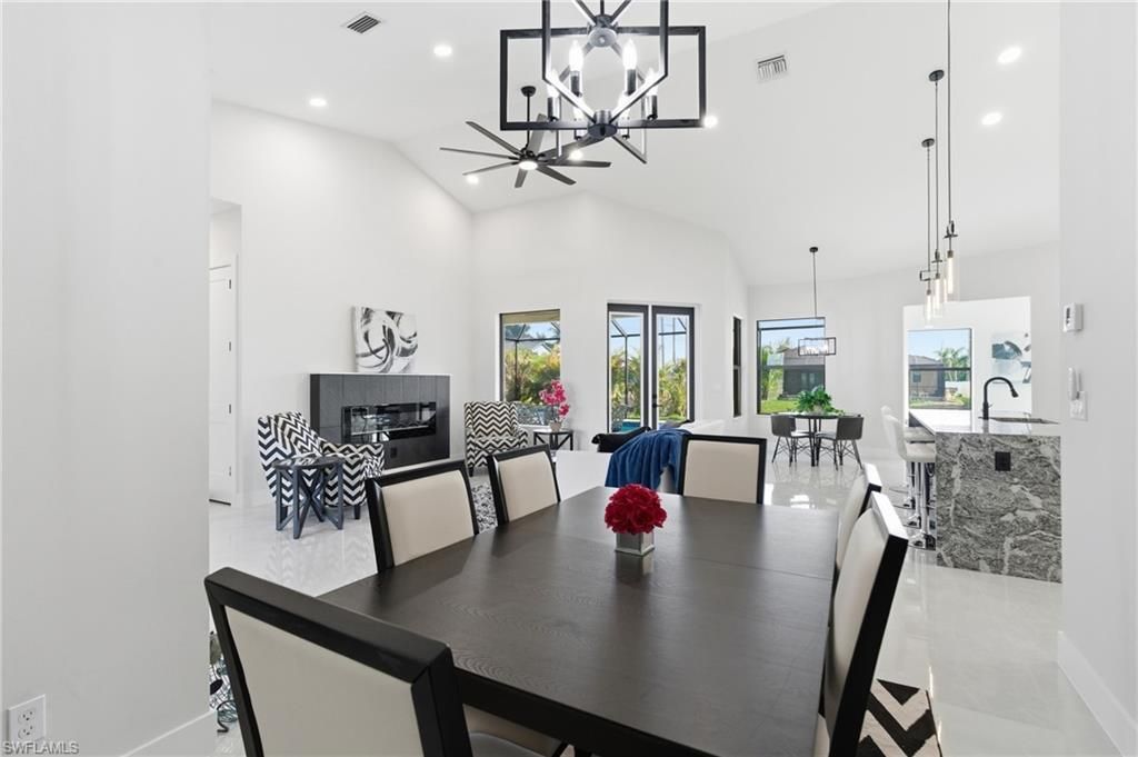 2000 SW 30th Ter, Cape Coral, FL 33914 Photo