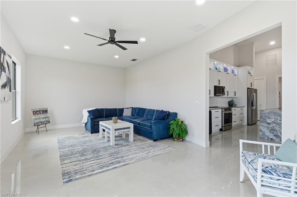 2000 SW 30th Ter, Cape Coral, FL 33914 Photo