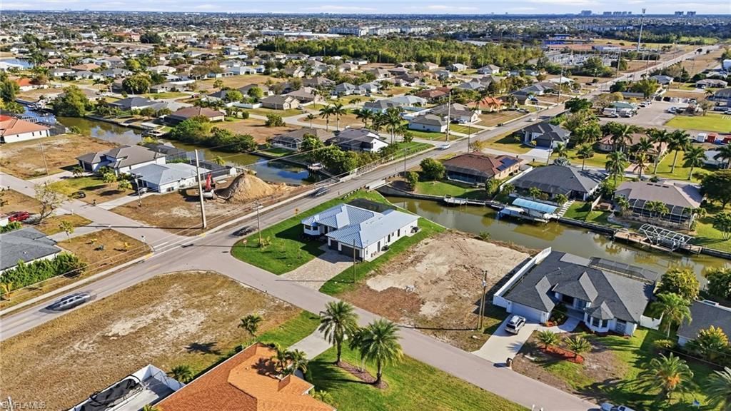 2000 SW 30th Ter, Cape Coral, FL 33914 Photo