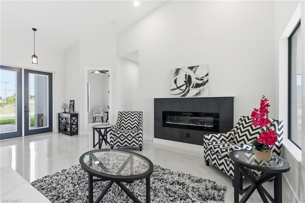 2000 SW 30th Ter, Cape Coral, FL 33914 Photo