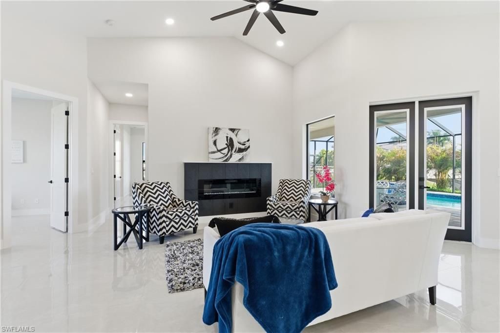 2000 SW 30th Ter, Cape Coral, FL 33914 Photo