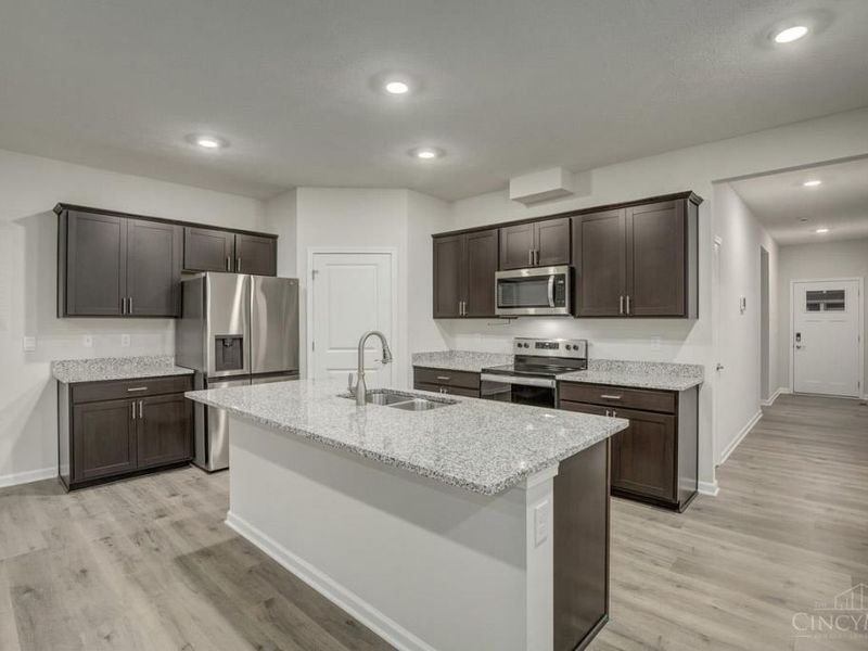 67 Snapdragon Drive, Amelia, OH 45102 Photo 3