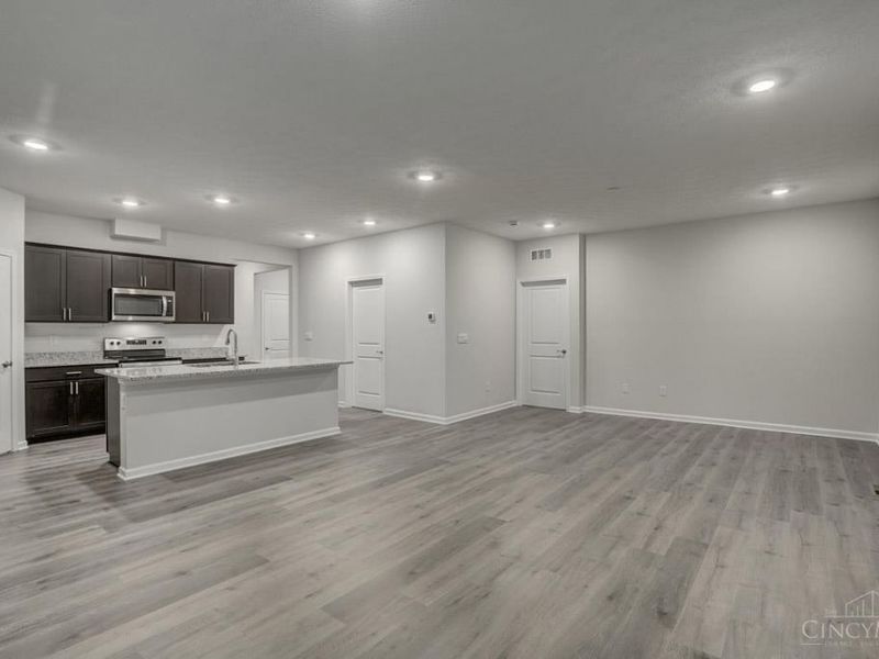 67 Snapdragon Drive, Amelia, OH 45102 Photo 6