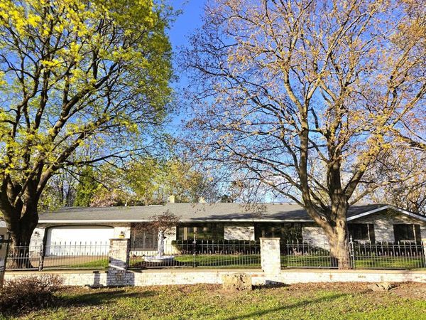 2901 Grandview Boulevard, Madison, WI 53713