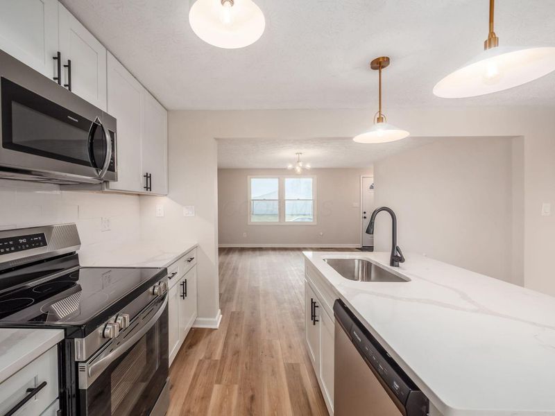 796 Redford Avenue, Columbus, OH 43207 Photo 16