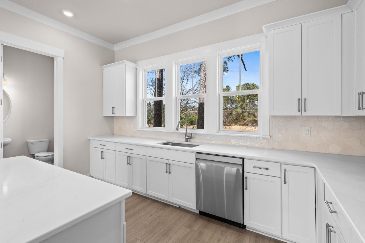 319 Crossing Ct. Photo 15