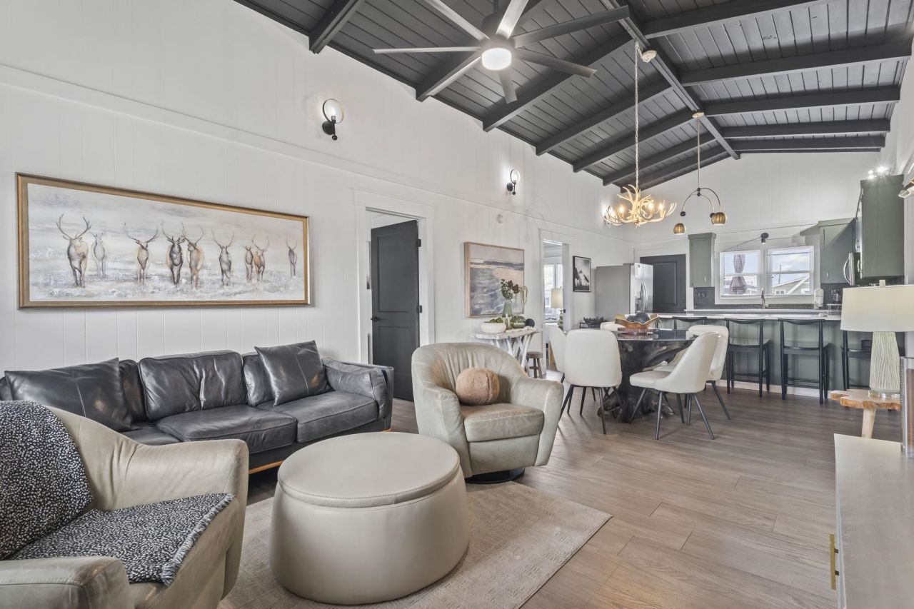 324 54th Ave. N Photo 6