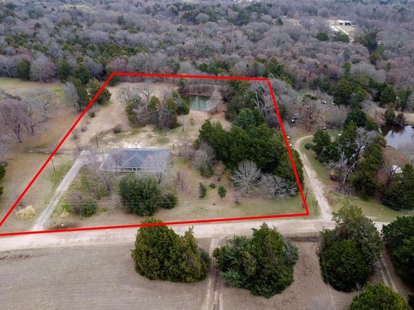 1501 Timber Creek Drive, Kemp, TX 75143