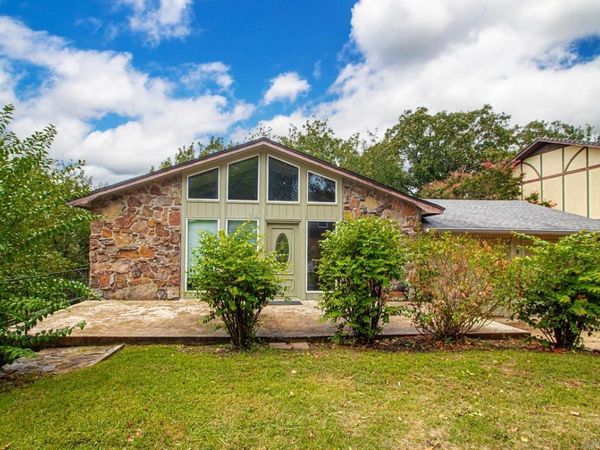 9 Blackstone circle, North Little Rock, AR 72118