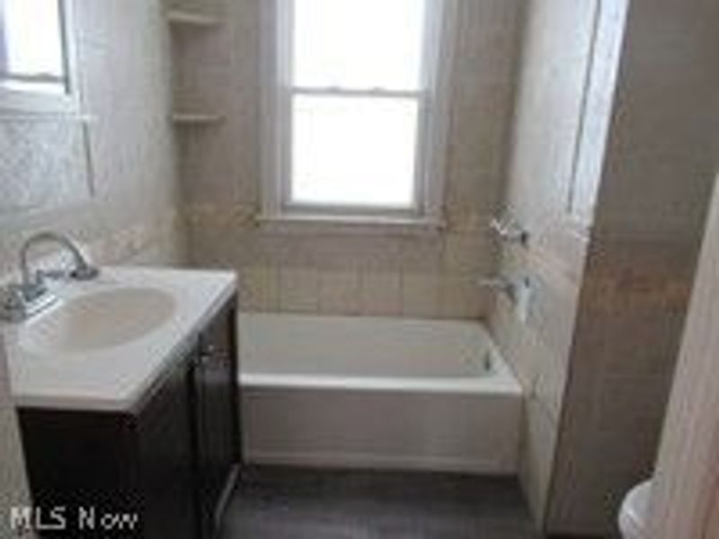 249 Roosevelt Avenue, Elyria, OH 44035 Photo 18