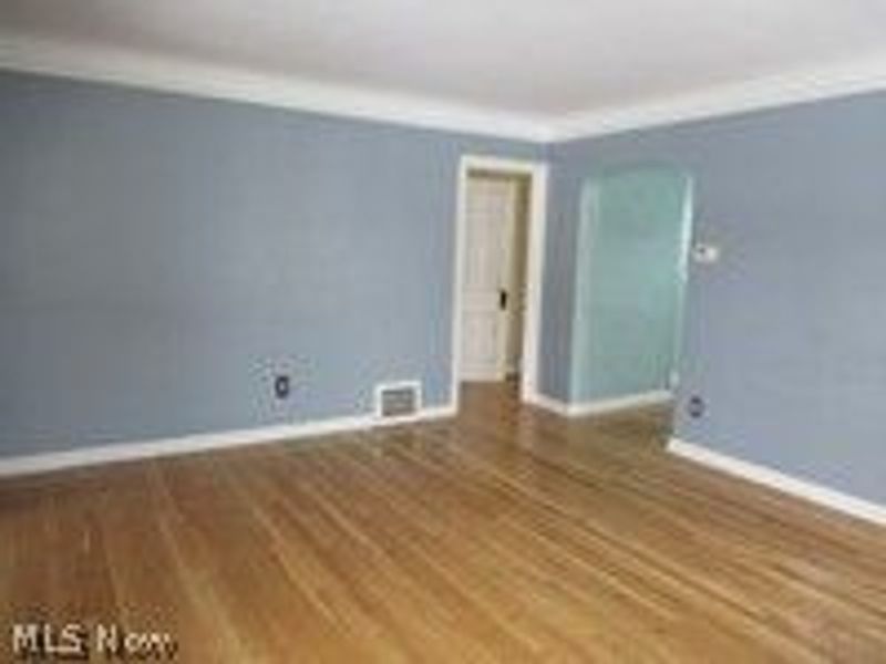 249 Roosevelt Avenue, Elyria, OH 44035 Photo 6
