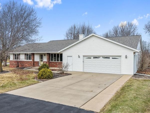 W6736 GREENWILLOW LANE, Greenville, WI 54942
