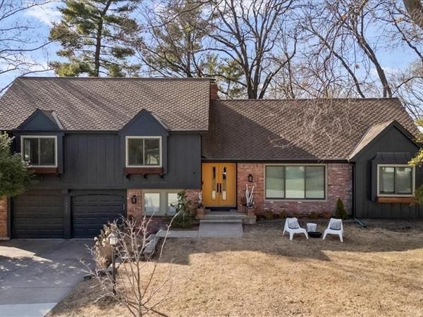 10206 Linden Street, Overland Park, KS 66207