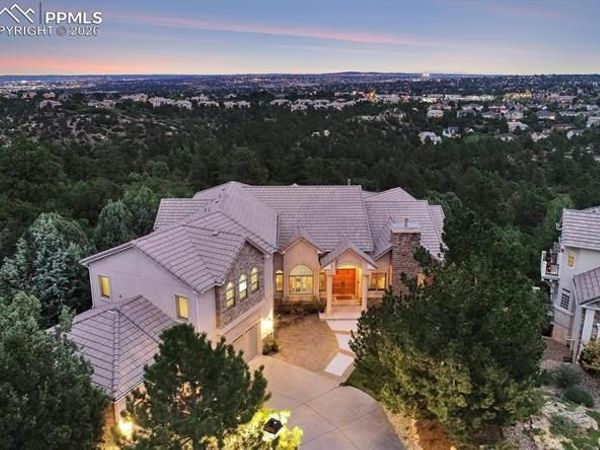 5039 Stonehill Road, Colorado Springs, CO 80918