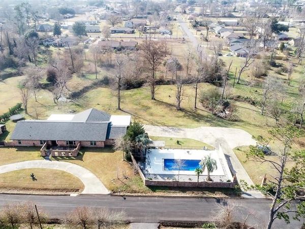 273 White Oak Drive, Lake Charles, LA 70611