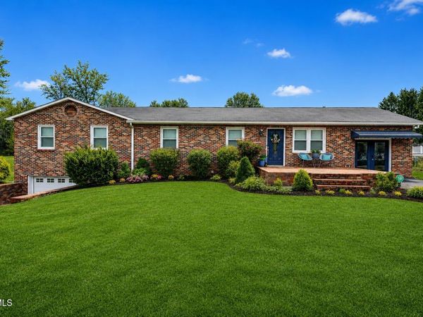 500 Sunnyvale Drive, Johnson City, TN 37601