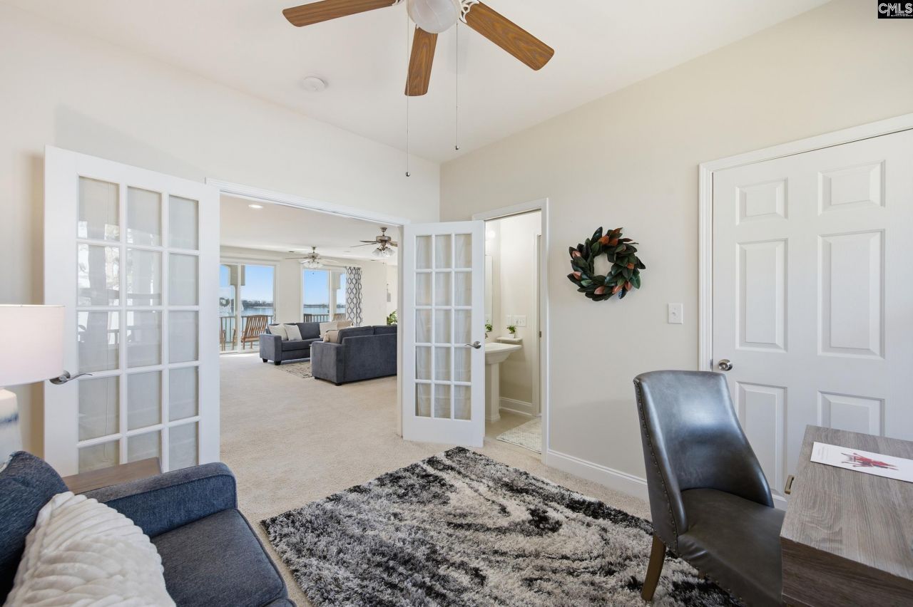 547 Harbor Heights Drive Photo 17