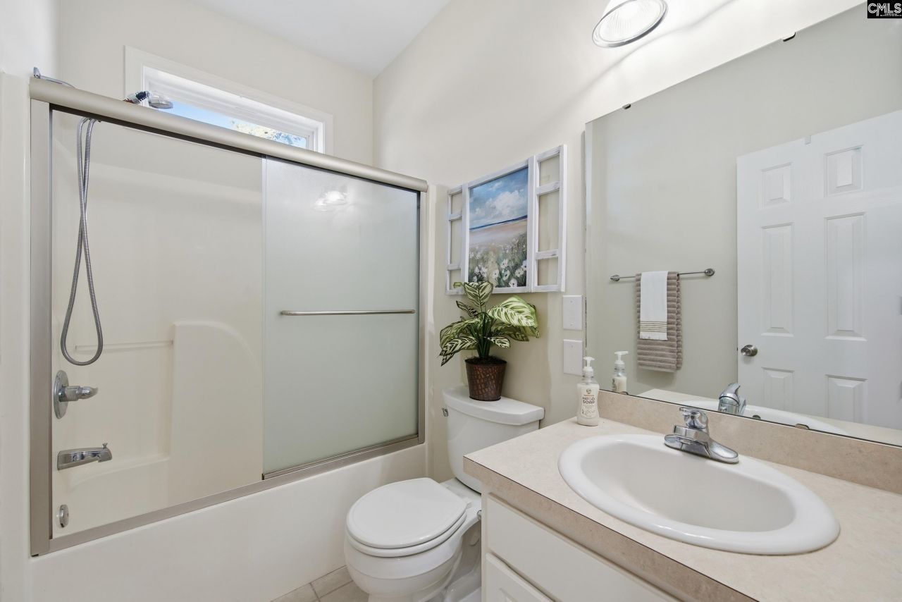 547 Harbor Heights Drive Photo 22