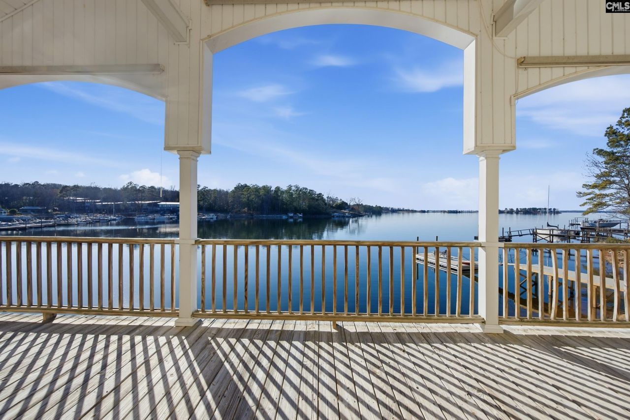 547 Harbor Heights Drive Photo 27