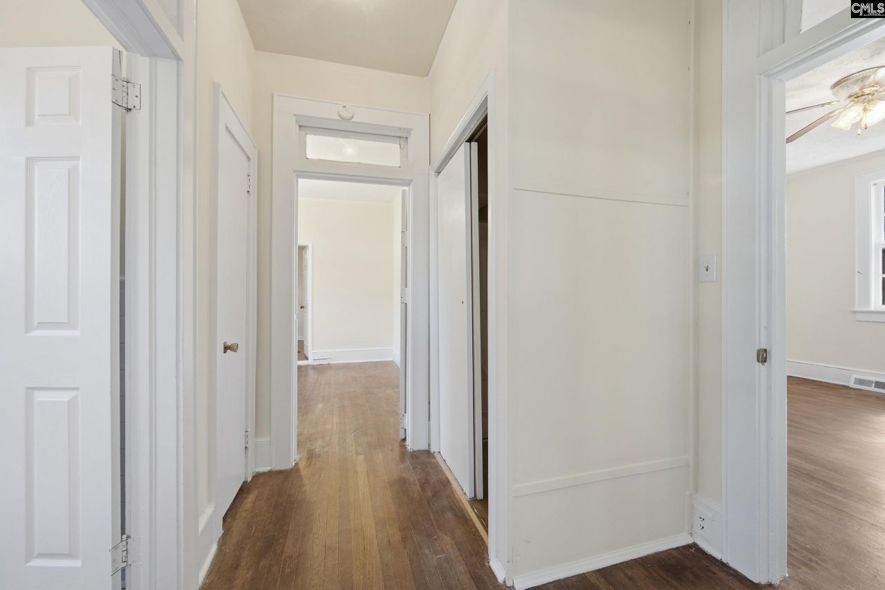 3838 Wellesley Drive  Photo 16