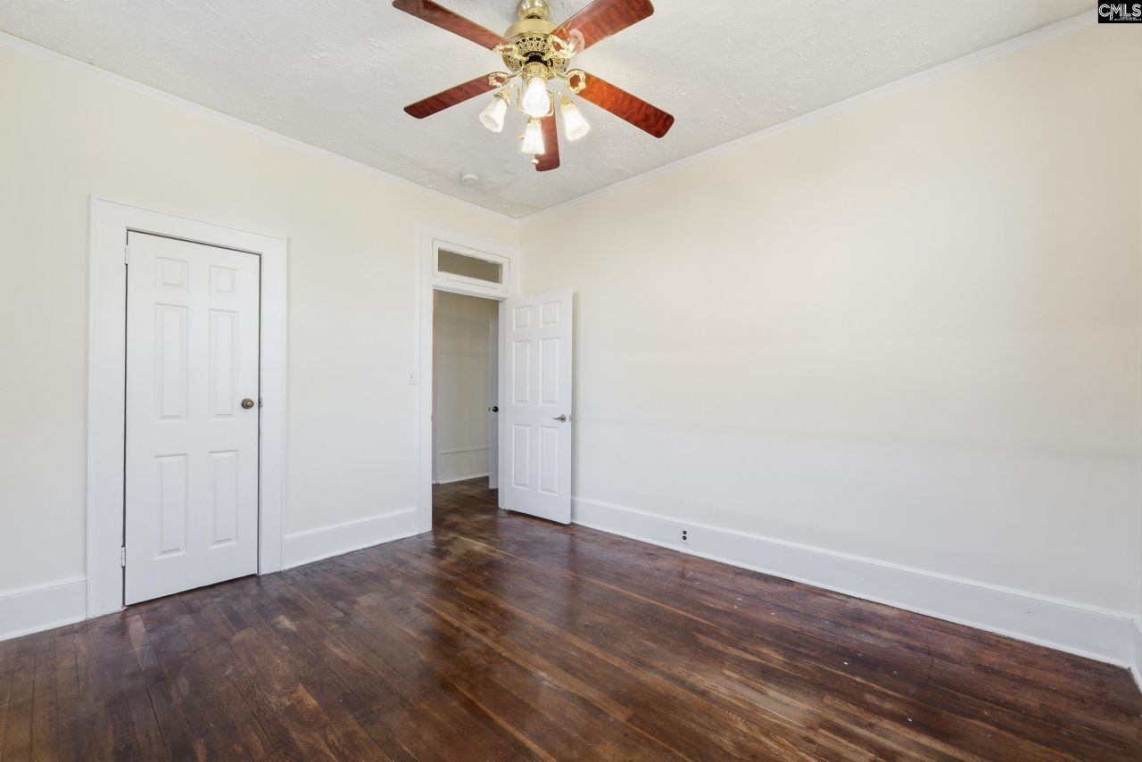 3838 Wellesley Drive  Photo 19