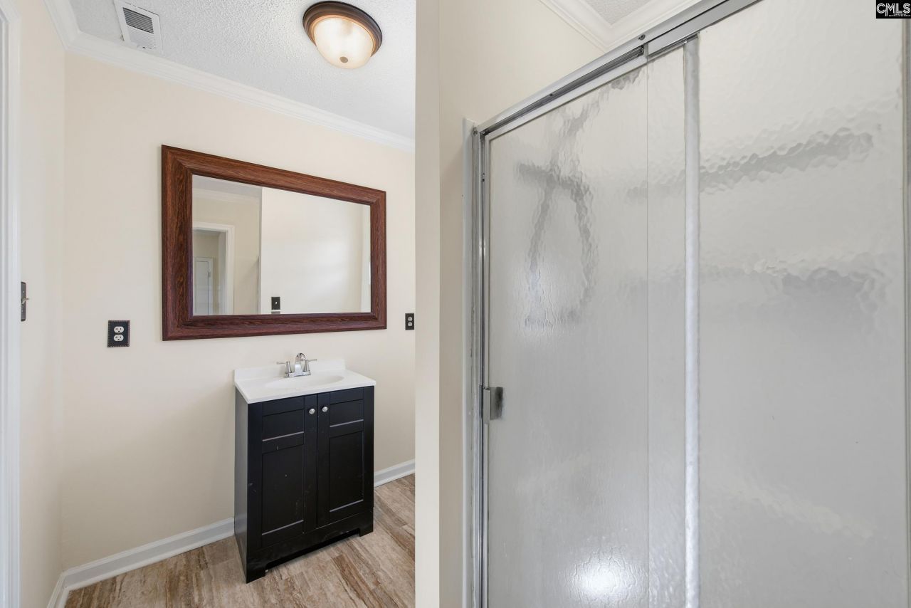 3838 Wellesley Drive  Photo 26