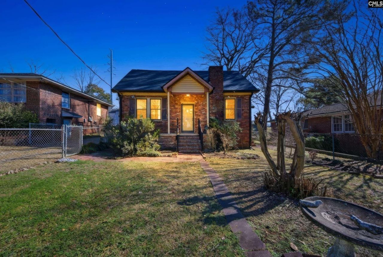 3838 Wellesley Drive  Photo 35