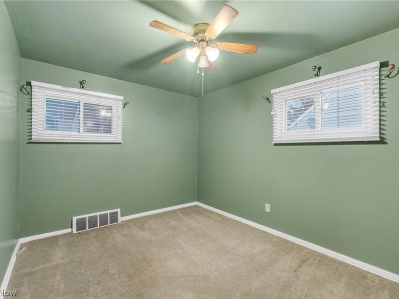 15414 Chatfield Avenue, Cleveland, OH 44111 Photo 12