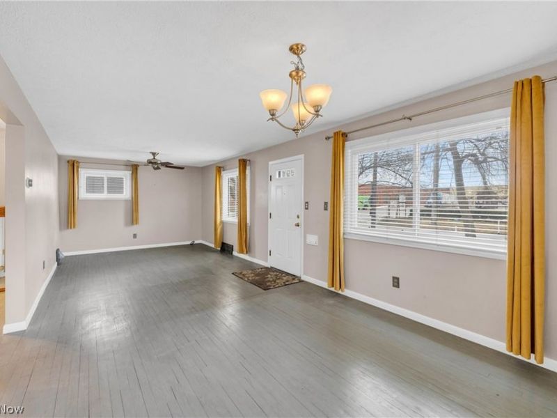 15414 Chatfield Avenue, Cleveland, OH 44111 Photo 6