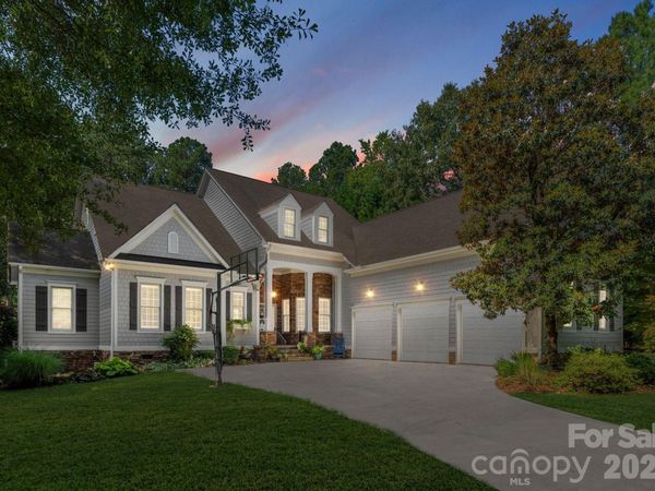 4536 Rustling Woods Drive, Denver, NC 28037